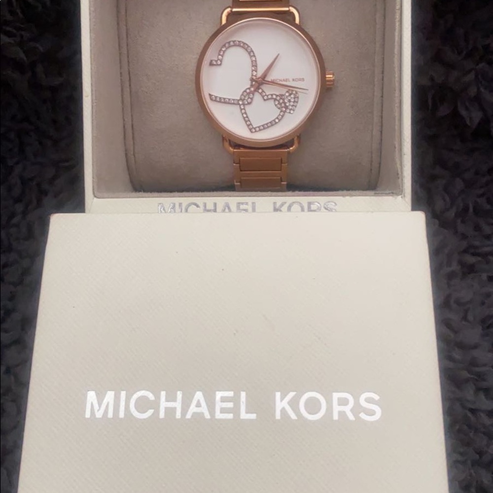 Mk Watch - Picture 2 of 3